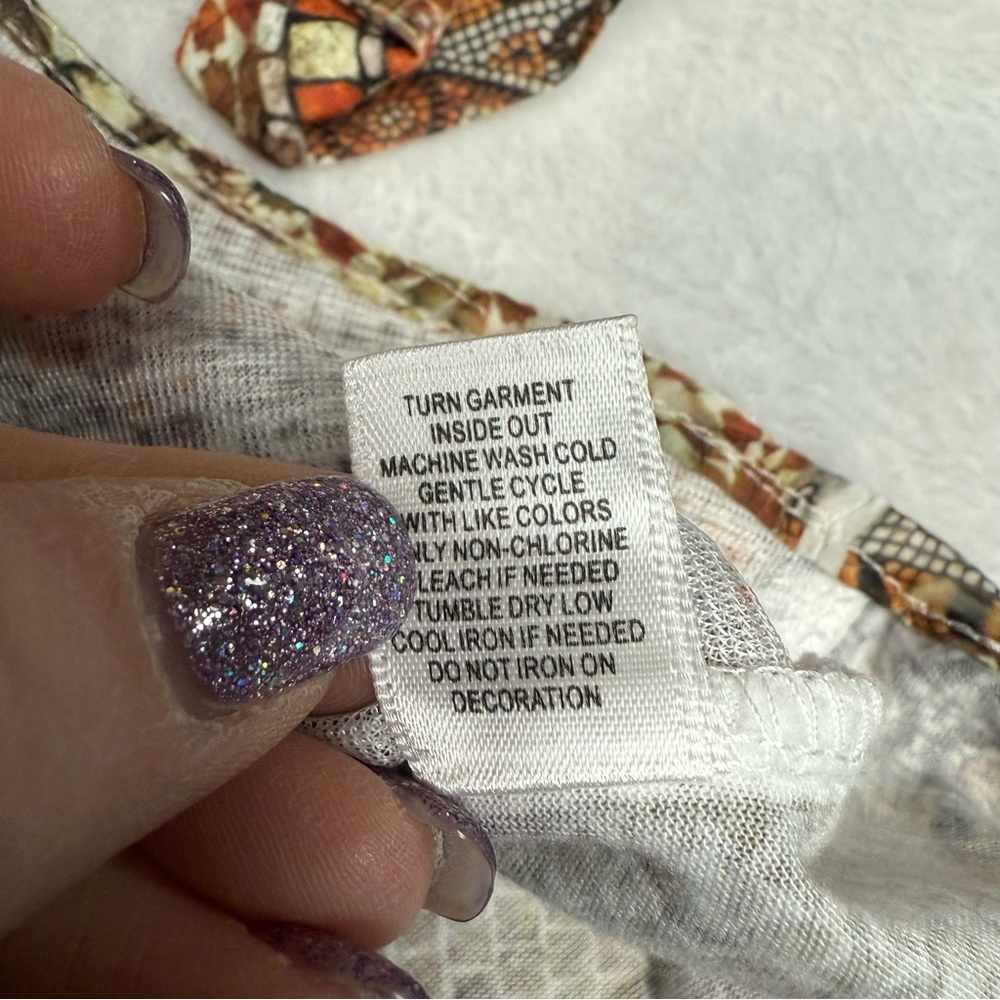 Christopher & Banks XL mosaic Multicolor Patterned Top sequins 3/4 sleeve - Picture 2 of 8